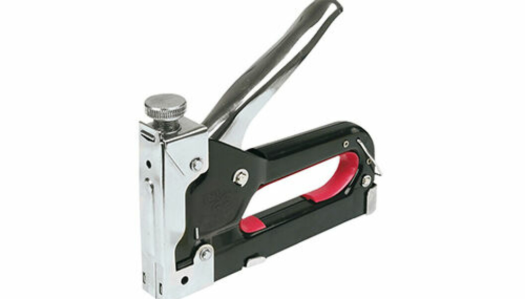 Häftpistol för att klä om möbler
