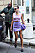 Hailey Bieber iklädd lila minikjol i Paris sommaren, 2021.