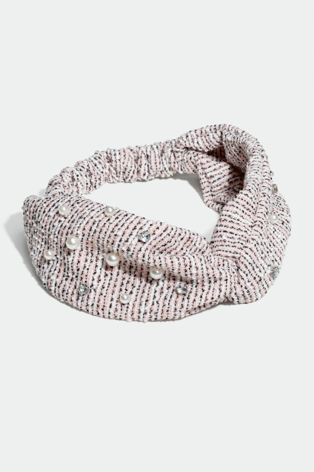 Hårband med pärlor