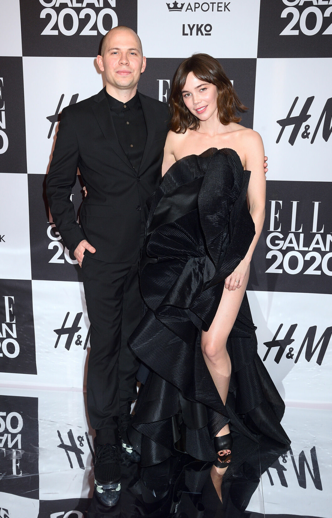 Hedda med pojkvännen Alexis Almström på ELLE-galan 2020. Hedda med pojkvännen Alexis Almström på ELLE-galan 2020