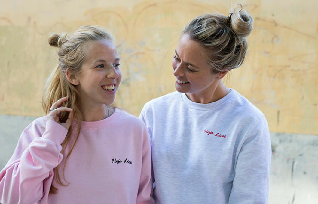 Kvinnorna bakom Heja Livet, Carro Levy och Emely Crona Stenberg, har startat en podd med samma namn.