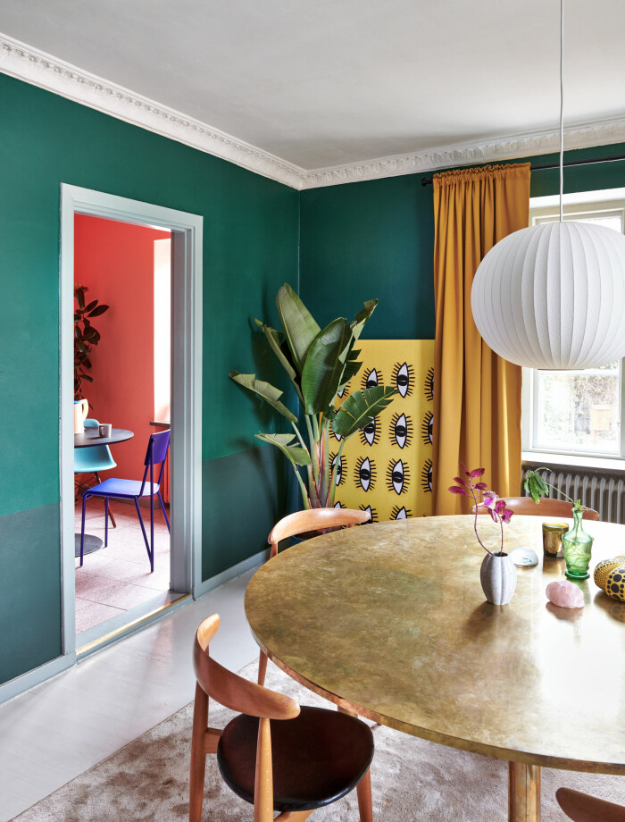 Hemma hos Camilla och Karl i Råå Elle Decoration matplatsen