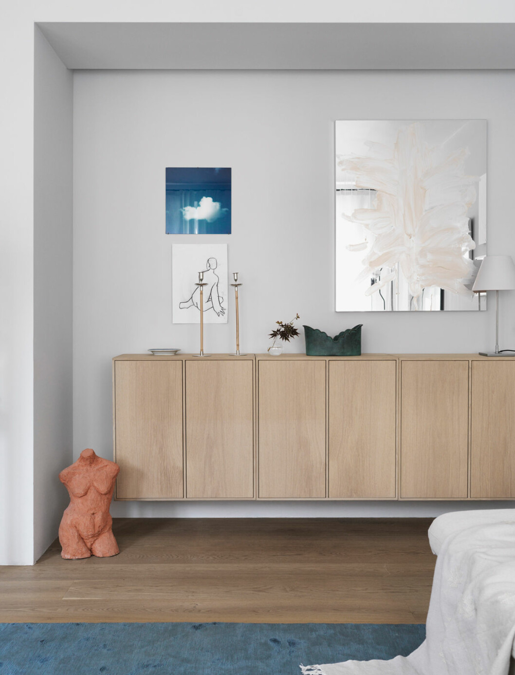Hemma hos Mia Lagerman Köpenhamn sovrum skåp