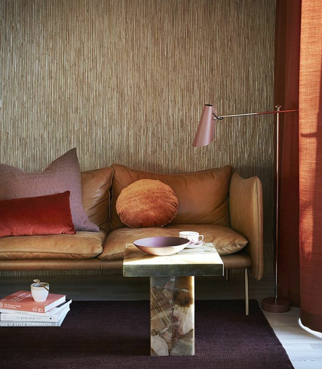 Foto: <a href="http://www.margaretmdelange.com" target="_blank" rel="noopener">Margaret De Lange</a> Styling: <a href="http://www.kirstenvisdal.no" target="_blank" rel="noopener">Kirsten Visdal</a> för <a href="http://dagnyfargestudio.no/portfolio/arets_farge2017/" target="_blank" rel="noopener">Dagny Fargestudio</a> hemnet_trender5