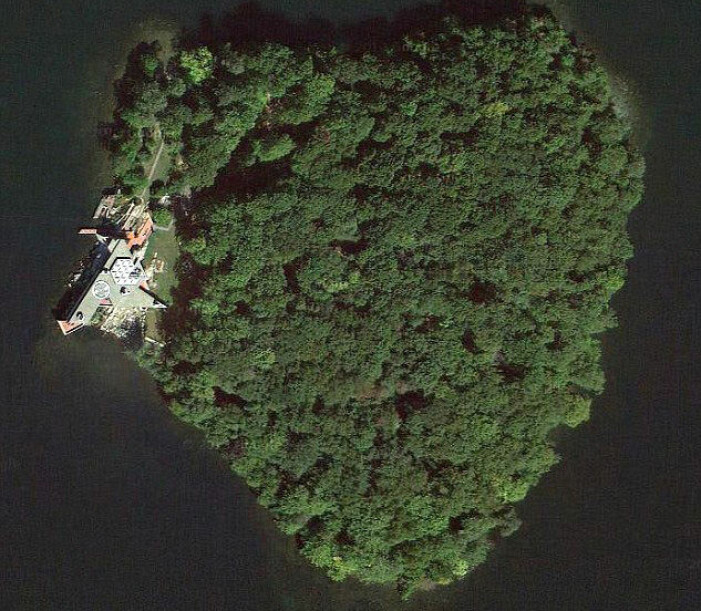 hjärtformad ö