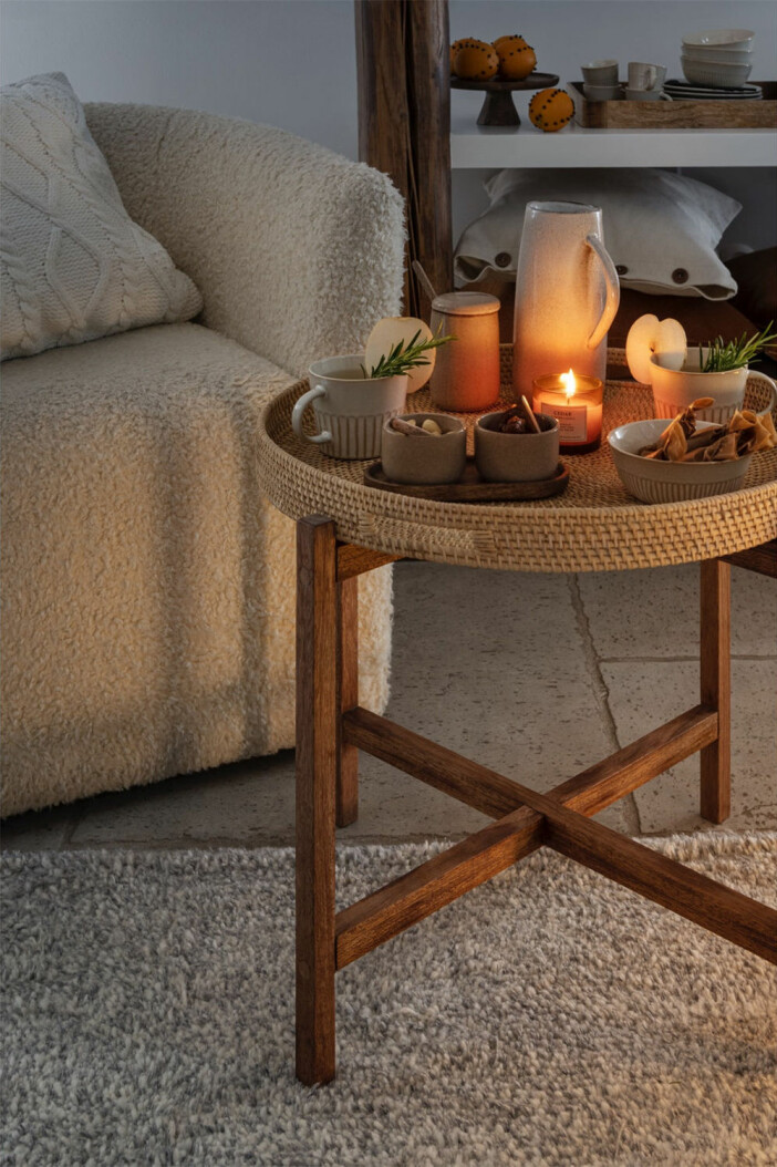 Höstens trendmaterial teddy och trä håller i sig. Foto: H&M Home Teddy och trä - höstens trender - hos H&M Home även julen 2020
