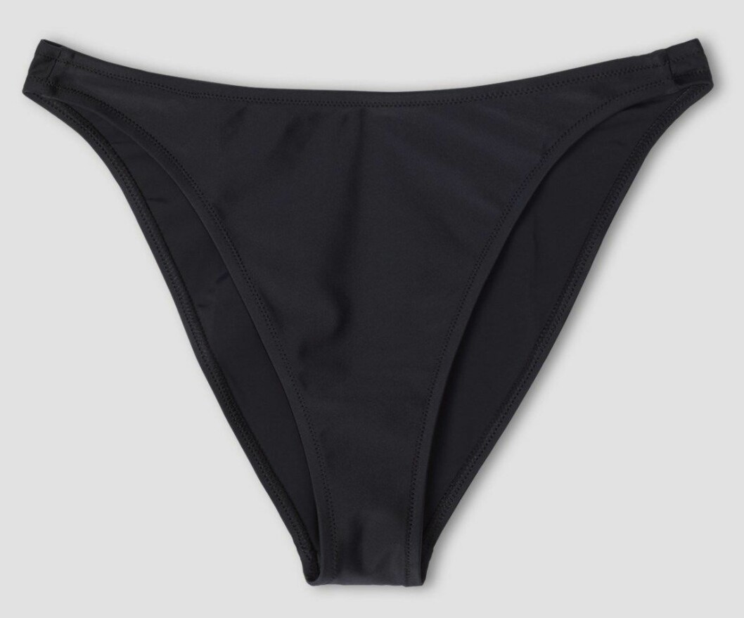 svart bikinitrosa från Filippa K.