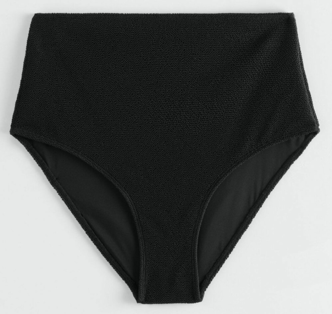 Högmidjade bikinitrosor från & Other storis.