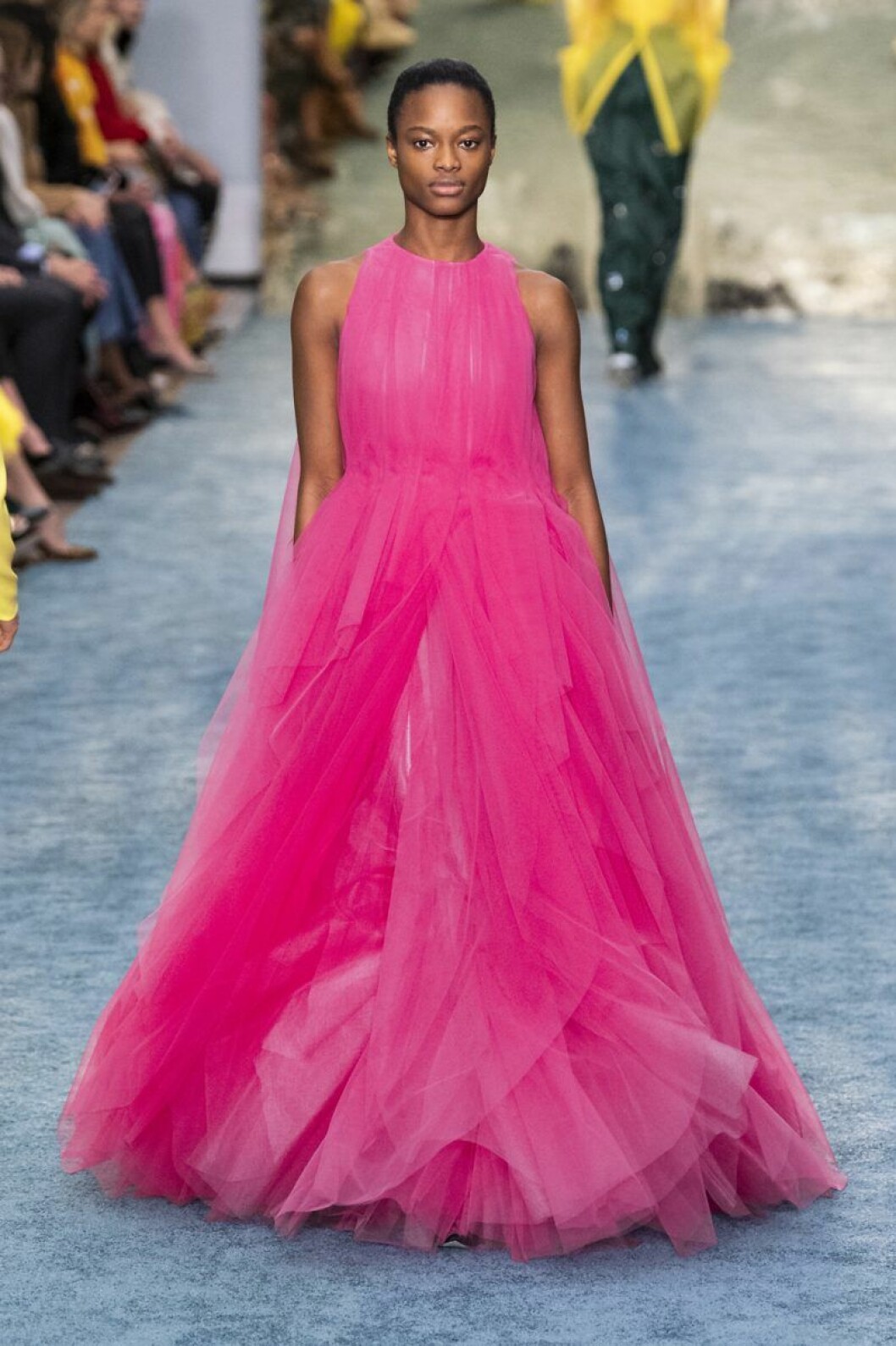 Carolina Herrera Carolina Herrera aw 19 chockrosa klänning