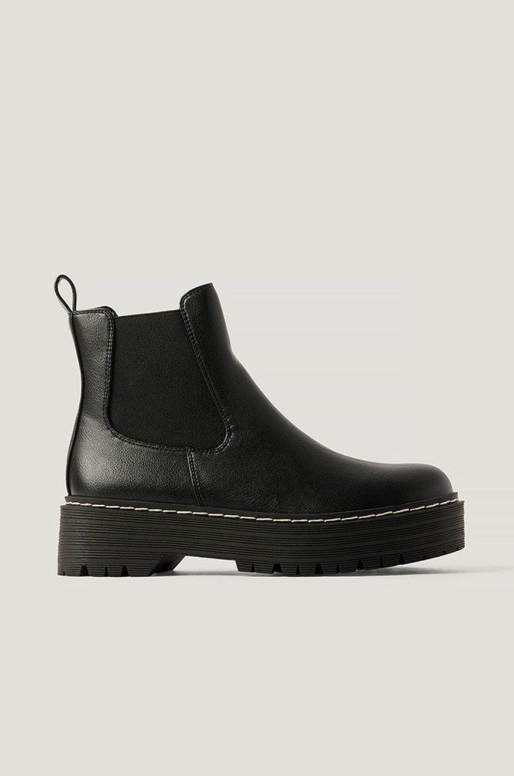 svarta-boots-gina-tricot