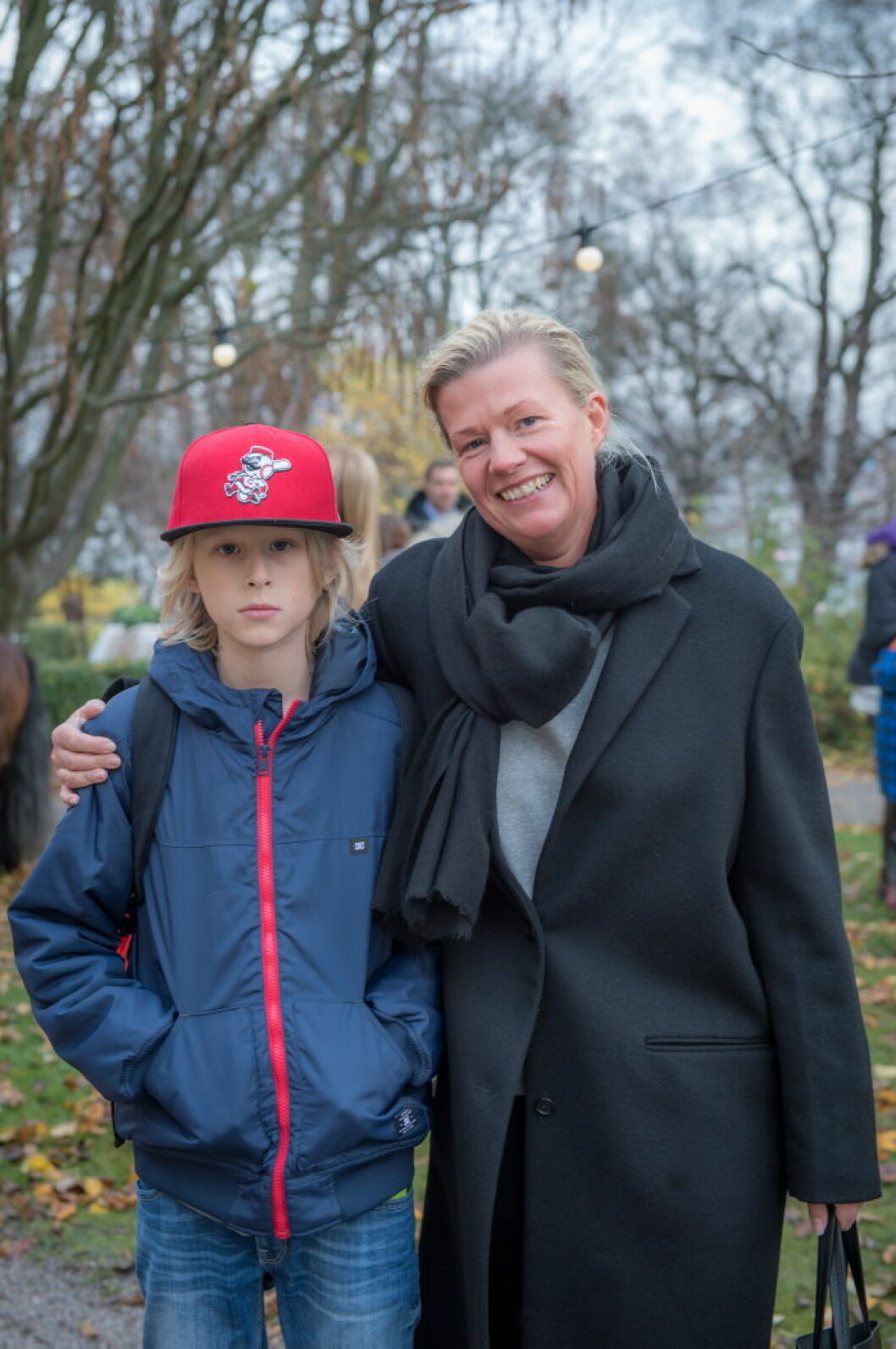 Fia Ekenryd med son. Fia Ekenryd med son.