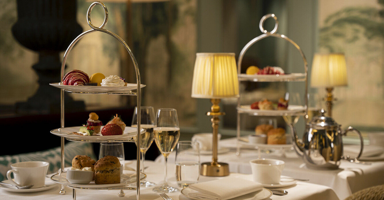 Tè pomeridiano con un tocco giocoso all'Hotel Diplomat