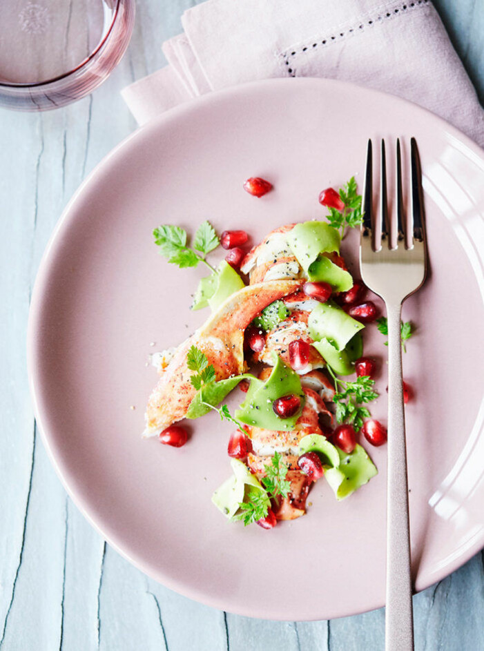Recept på hummercarpaccio med avokado och granatäpple