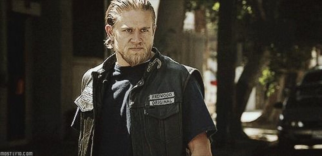 hunnam-12