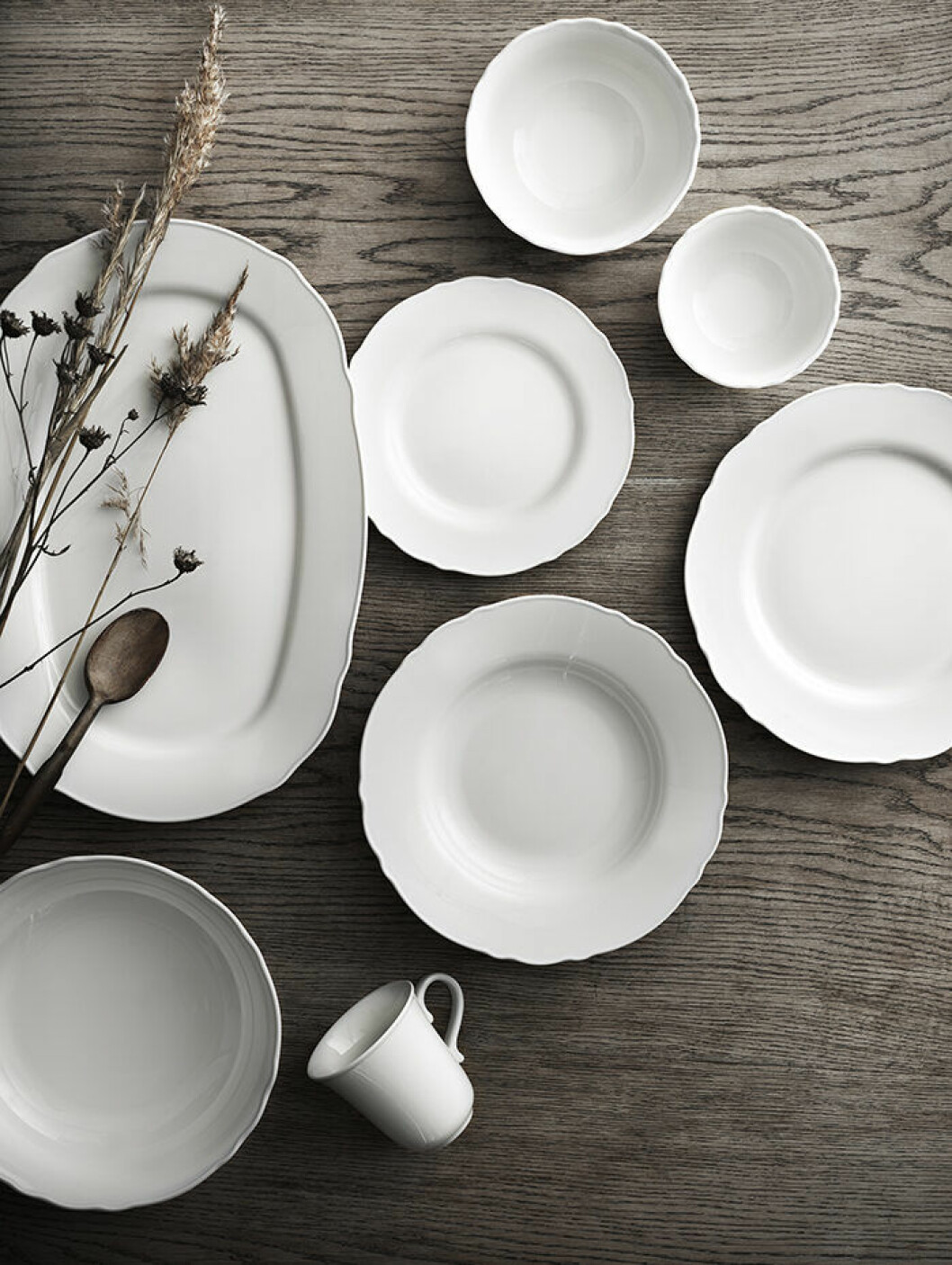 Vitt porslin från ikea hösten 2019