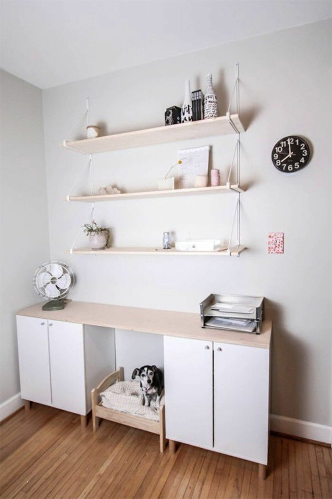 Via: <a href="http://www.apartmenttherapy.com/how-to-make-an-ikea-hack-fullen-fauxdenza-apartment-therapy-tutorials-201060" target="_blank" rel="noopener">Apartment Therapy</a> Via: