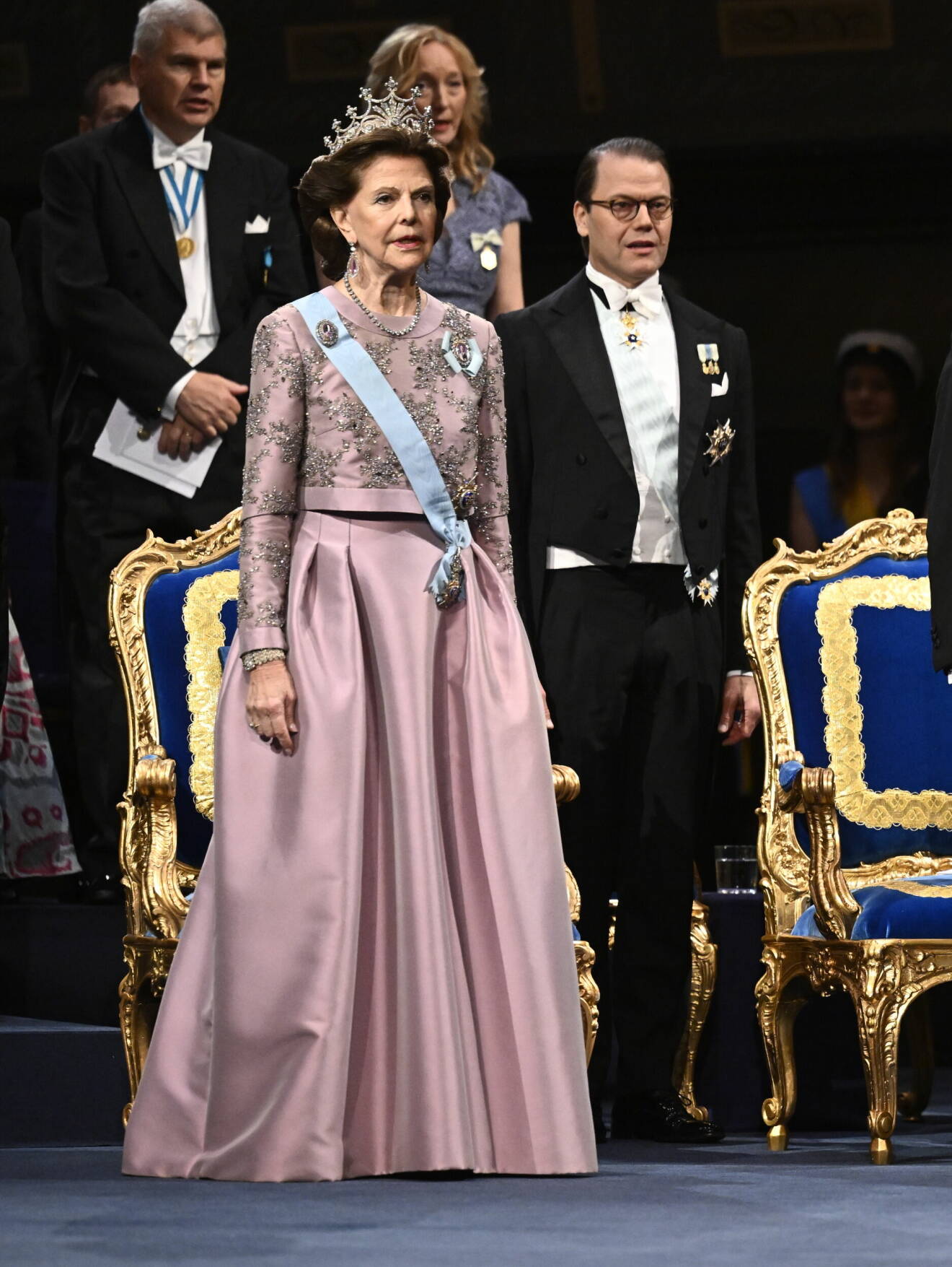 Drottning Silvia bär drottning Sofias diadem Nobelfesten 2023