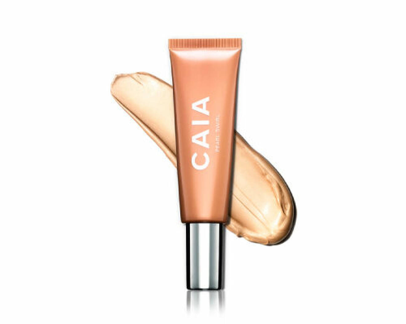 caia liquid highlighter vår trend 2024 makeup smink