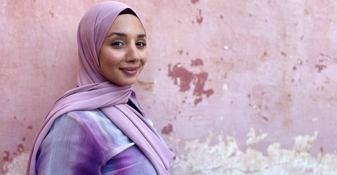Följ med när Camilla Hamid söker sina rötter i Marocko