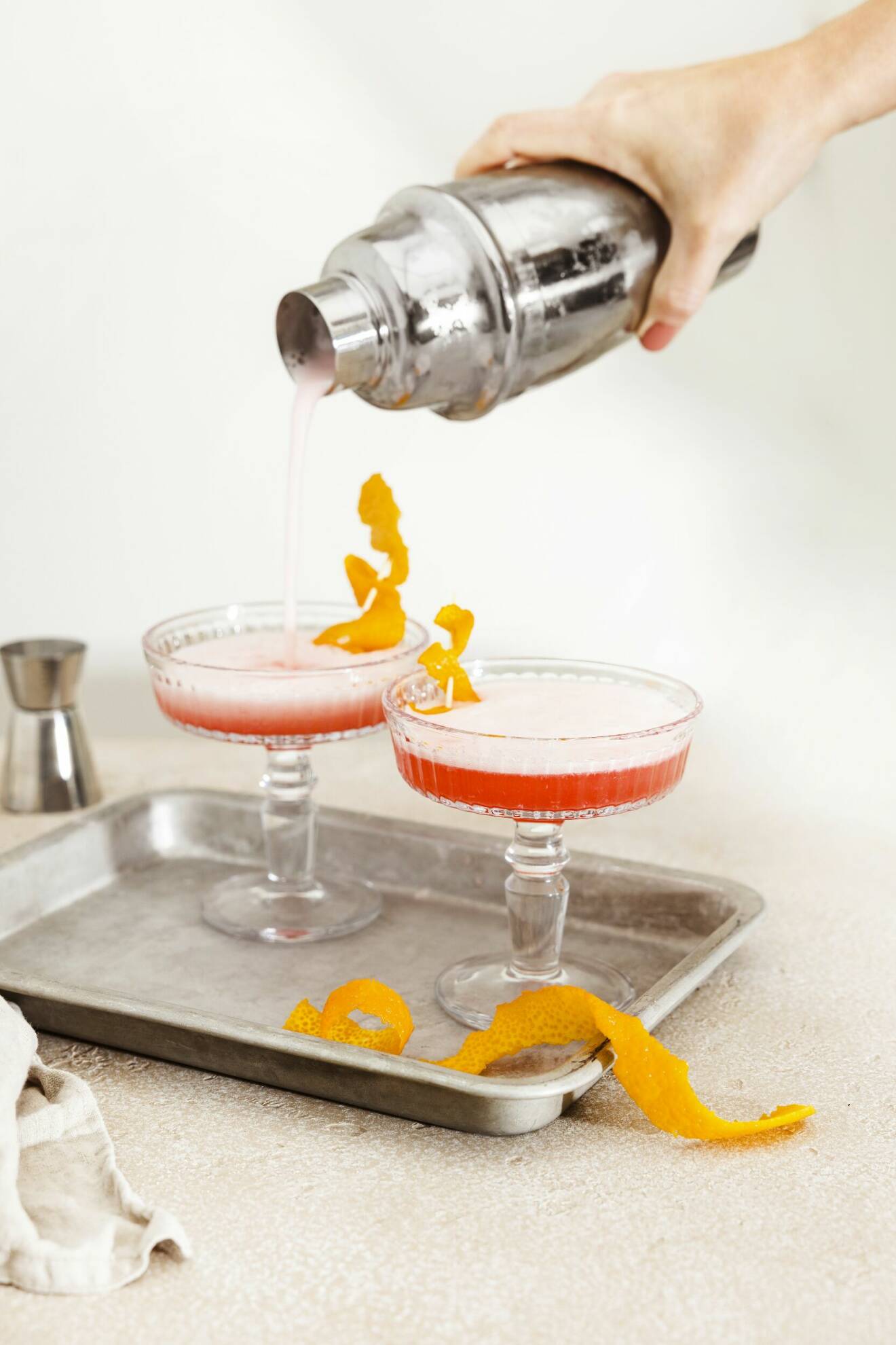 Pink påsk är en perfekt drink att inleda påskbuffén med