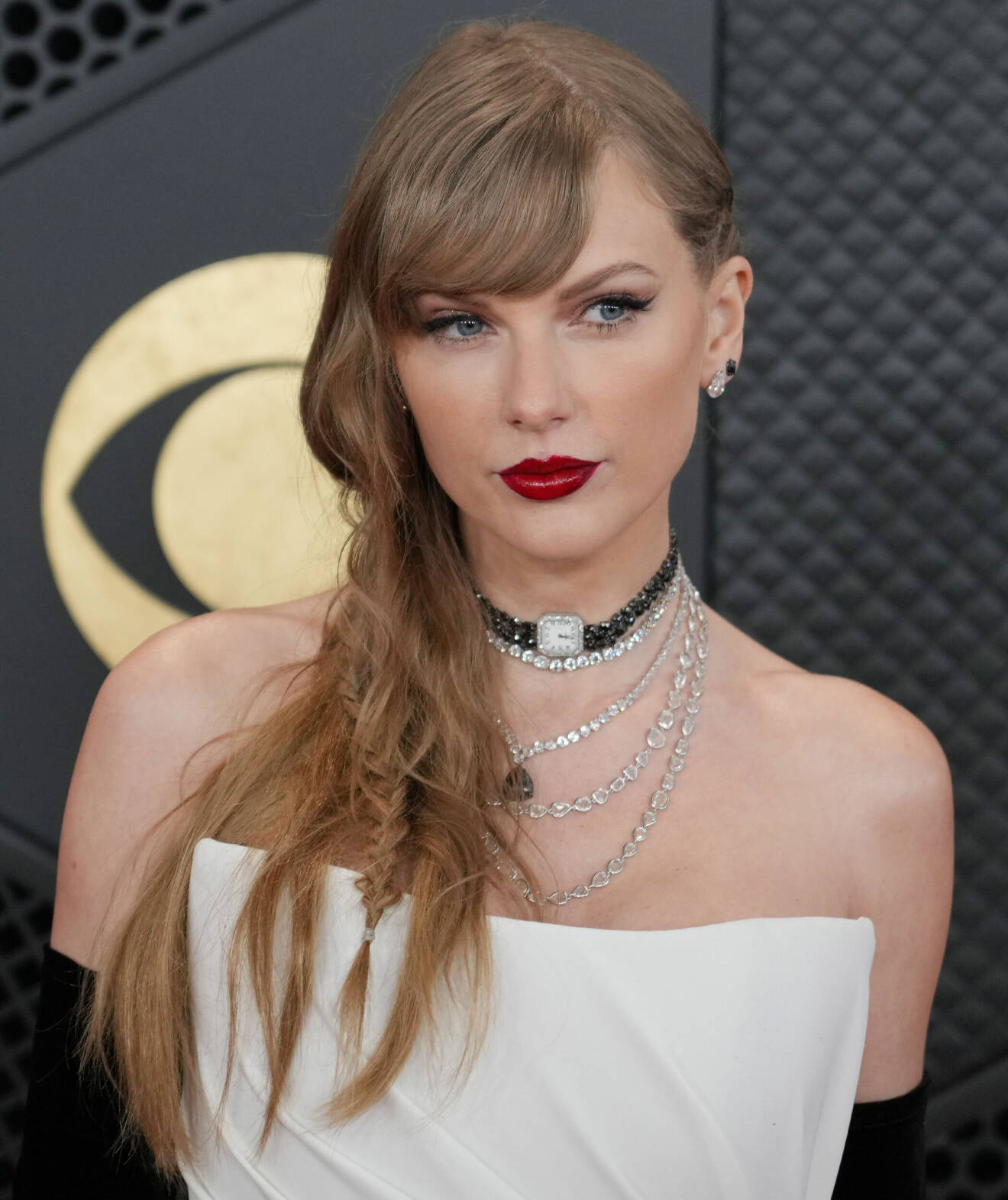 Taylor Swift grammy awards 2024 hår trend