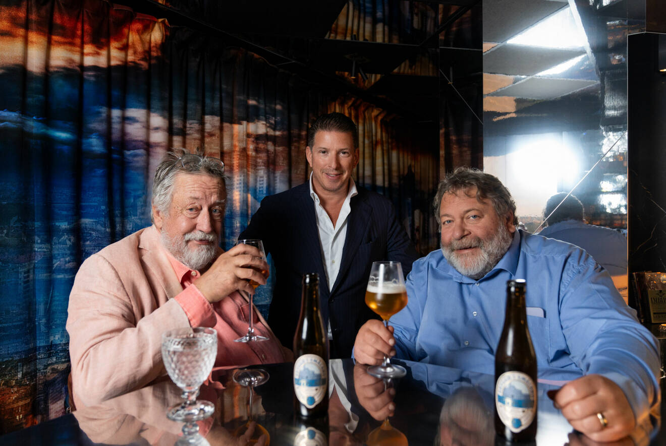 Tillsammans med Pontus Frithiof och Torsten Jansson lanserar Leif G.W. Person sin första alkoholfria pilsner