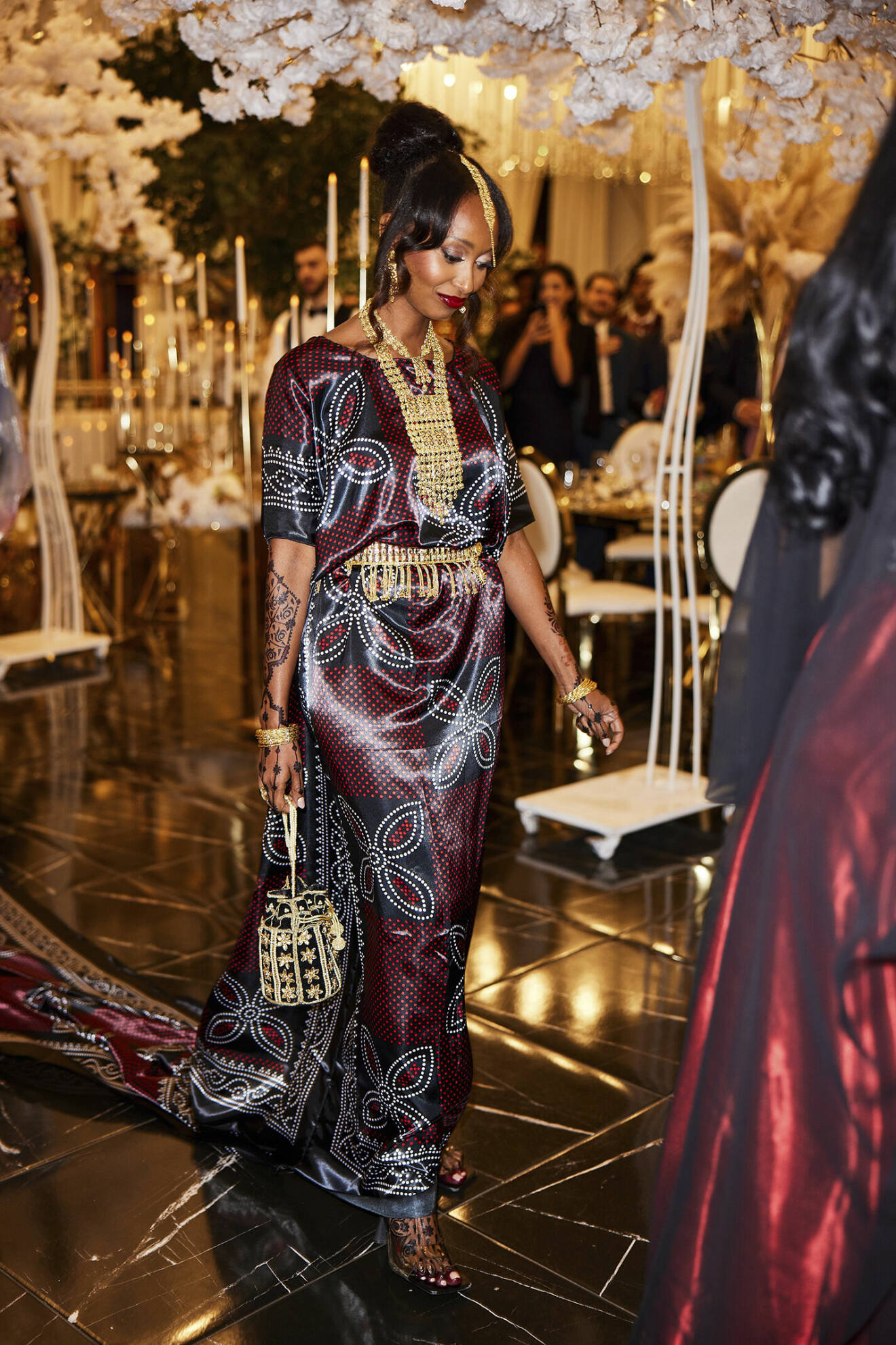 Mona i traditionell somalisk klänning.