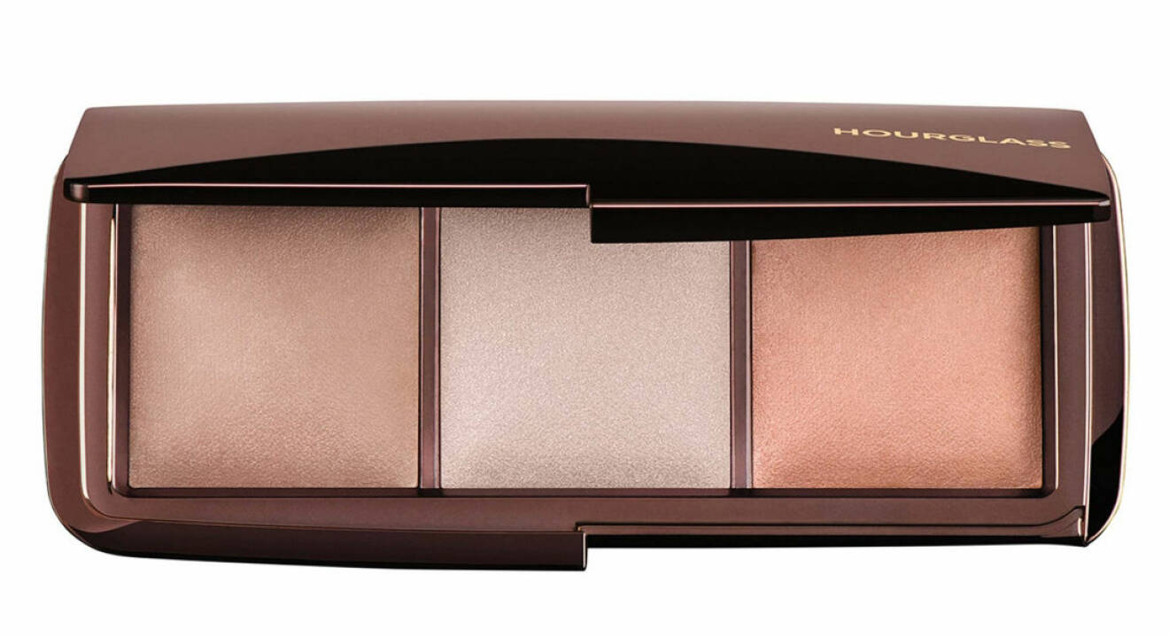Hourglass, Ambient lightning palette. 