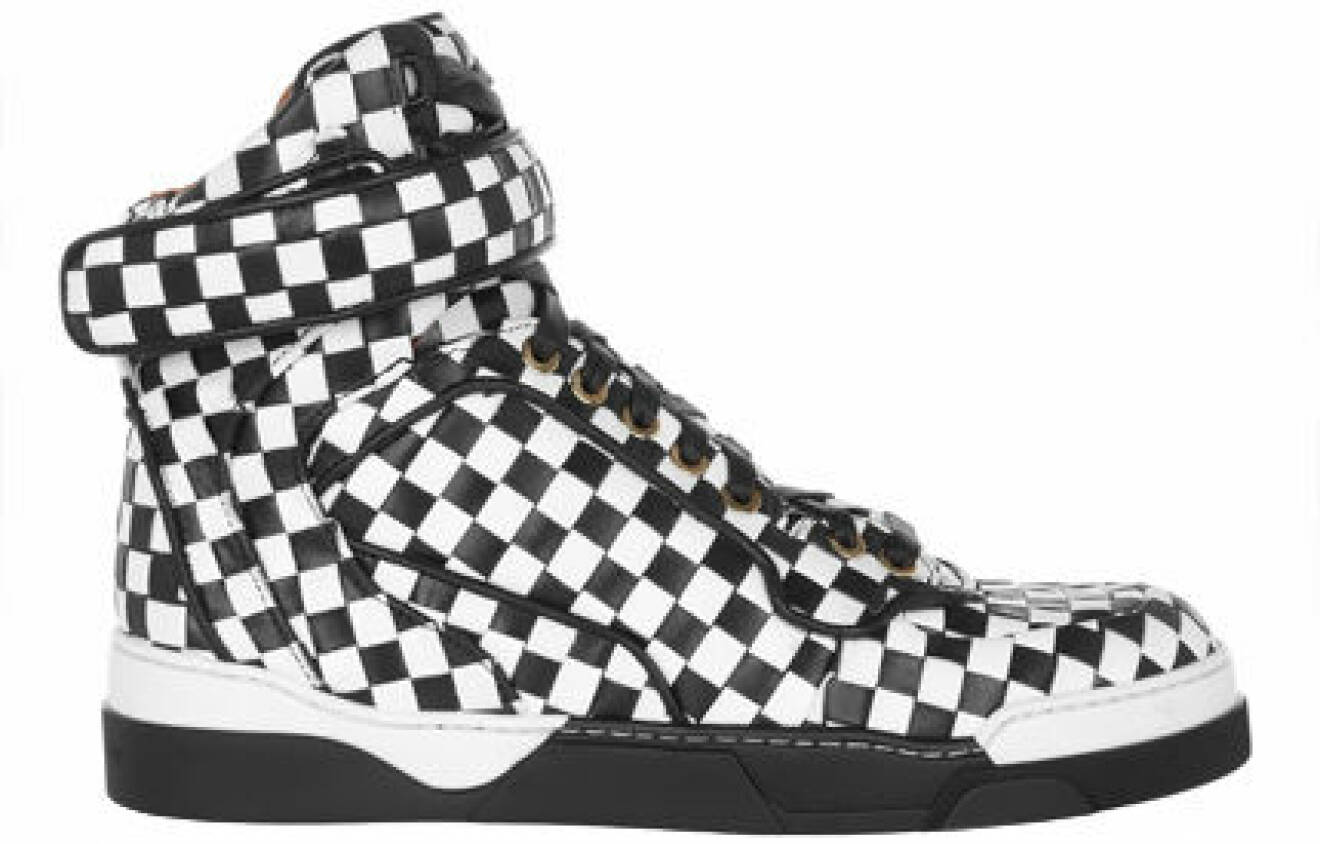Sneaker, 7165 kr, Givenchy Net-a-porter.com
