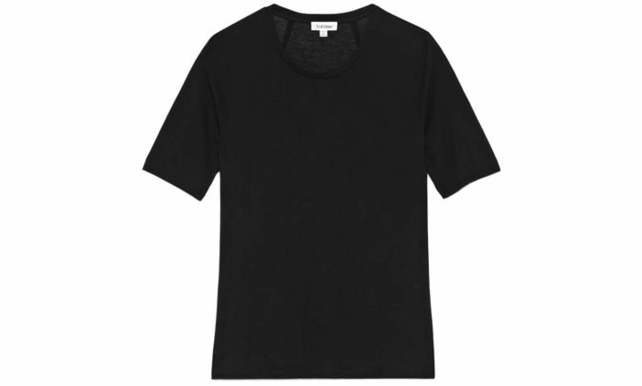 15. T-shirt, 800 kr, Totême