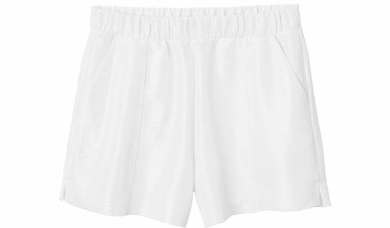 12. Shorts, 250 kr, Monki