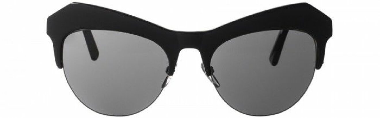 3. Solglasögon, 1 800 kr, E&E Glasses