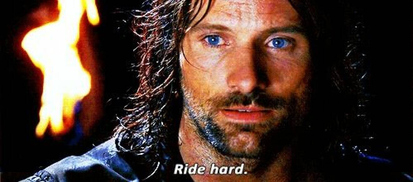 Lord-Of-The-Rings-Aragorn-Ride-Hard