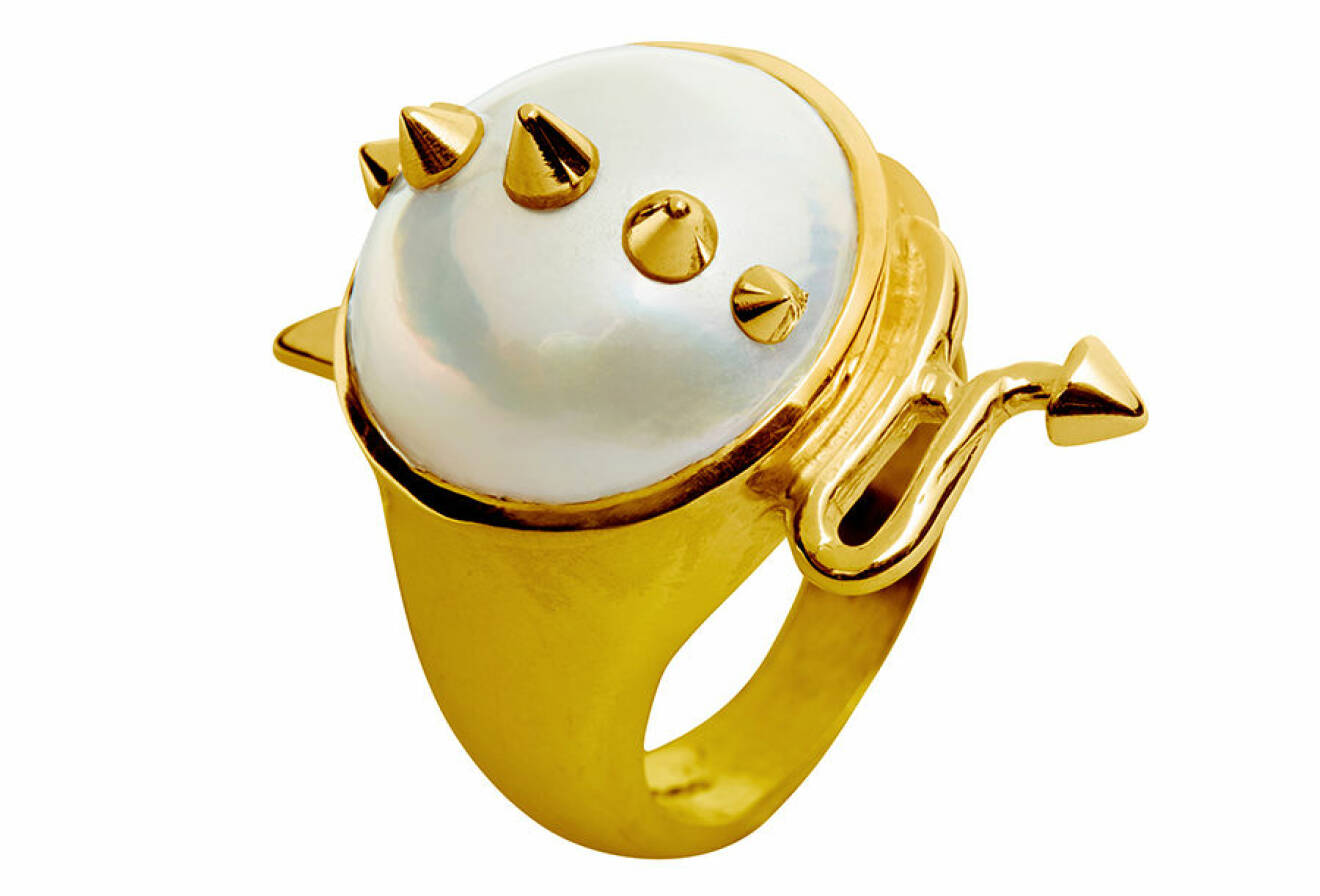 Creature. Goldplated Silver Freshwater Pearl. 6795kr