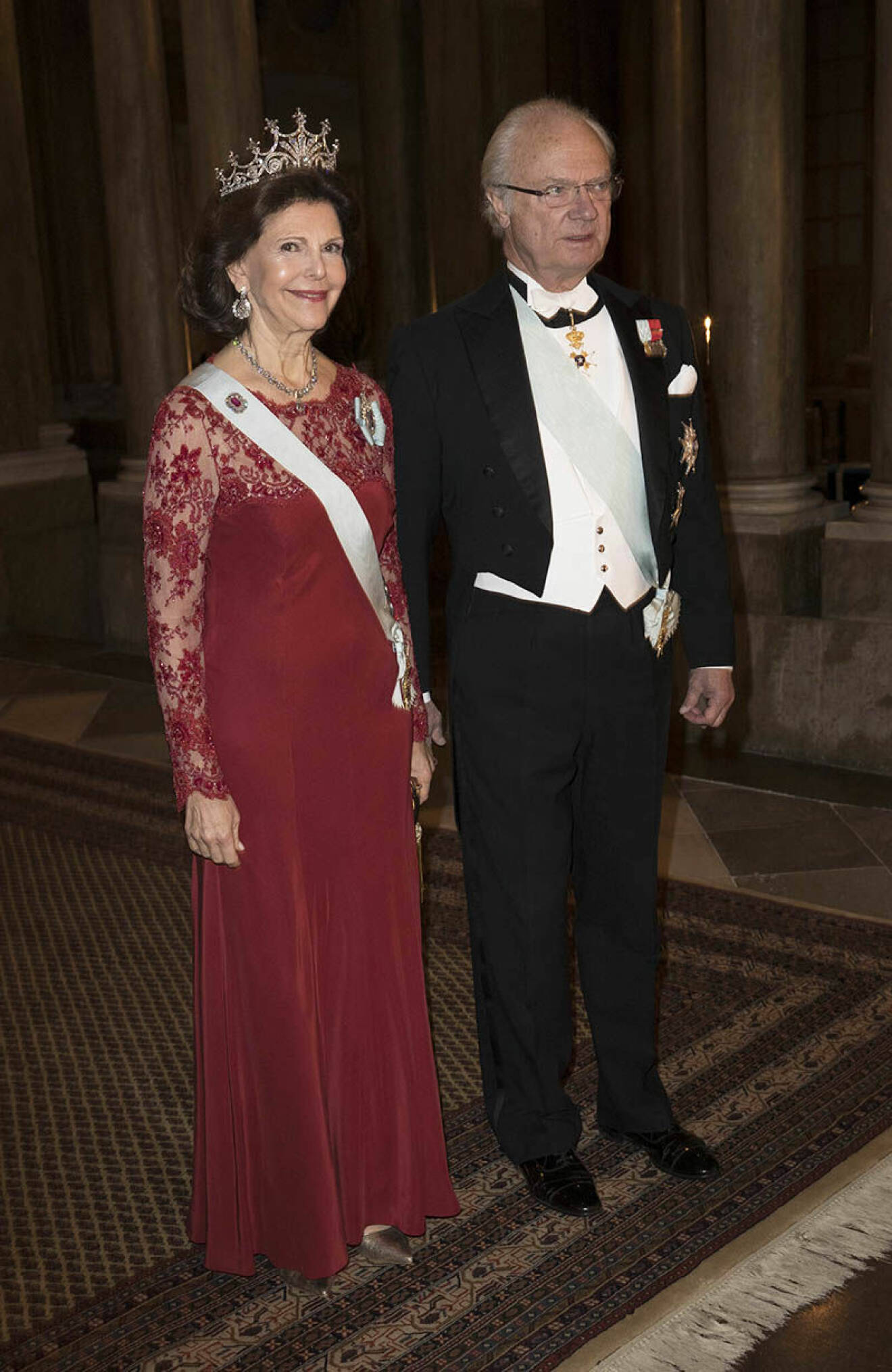 King Carl XVI Gustaf, queen Silvia  The King's dinner for the Nobel Laureates, Royal Palace, Stockholm, 2016-12-11 (c) Charles Hammarsten / IBL BildbyrÂ Kungens middag fˆr Nobelpristagarna, Kungliga slottet, 2016-12-11