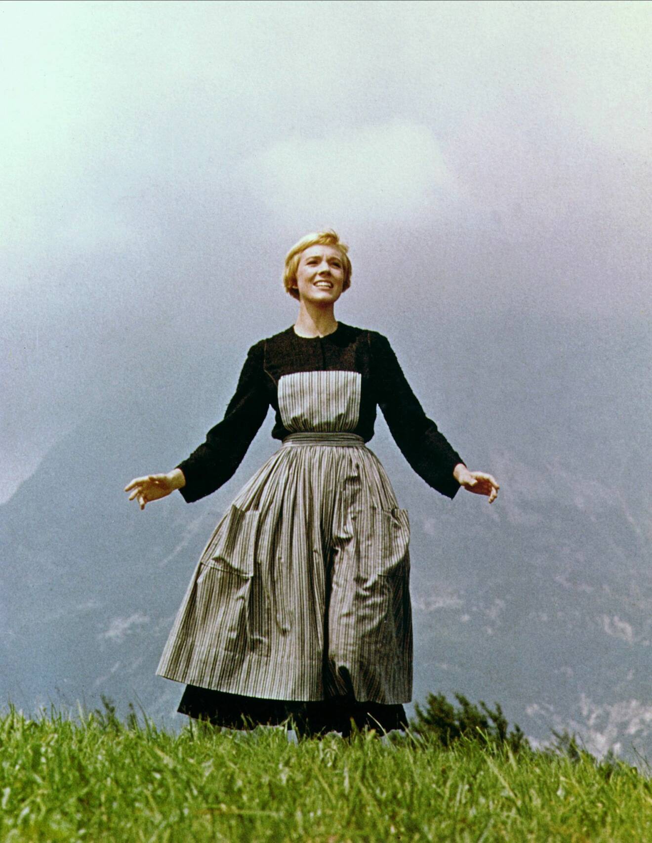 Julie Andrews i The Sound of Music. Klänningen är en av världens dyraste