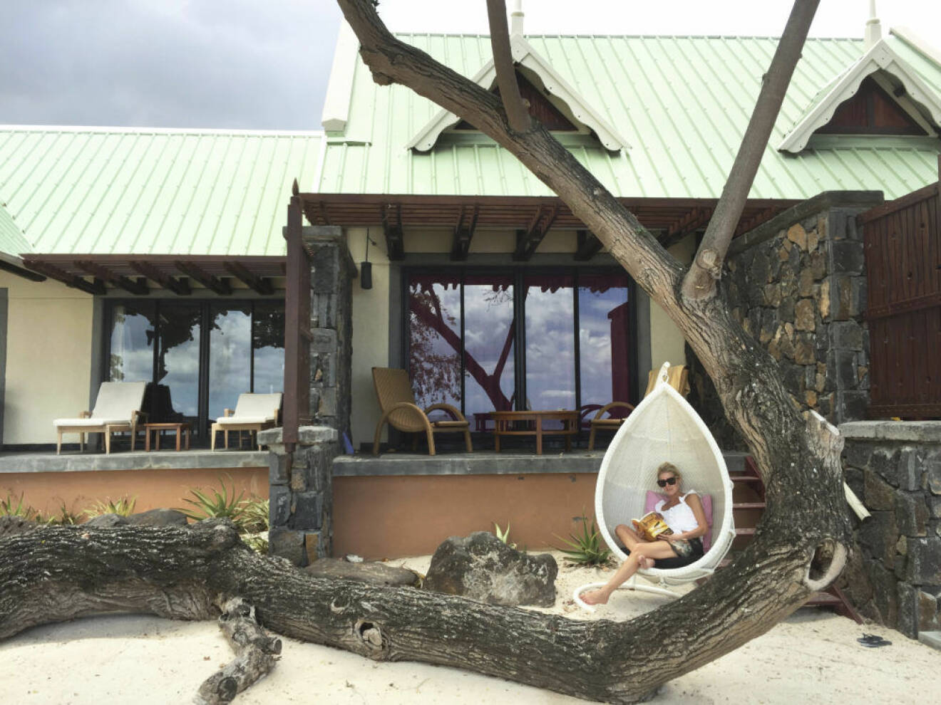 ELLEs Sofia Edgren i en villa på Mauritius. 