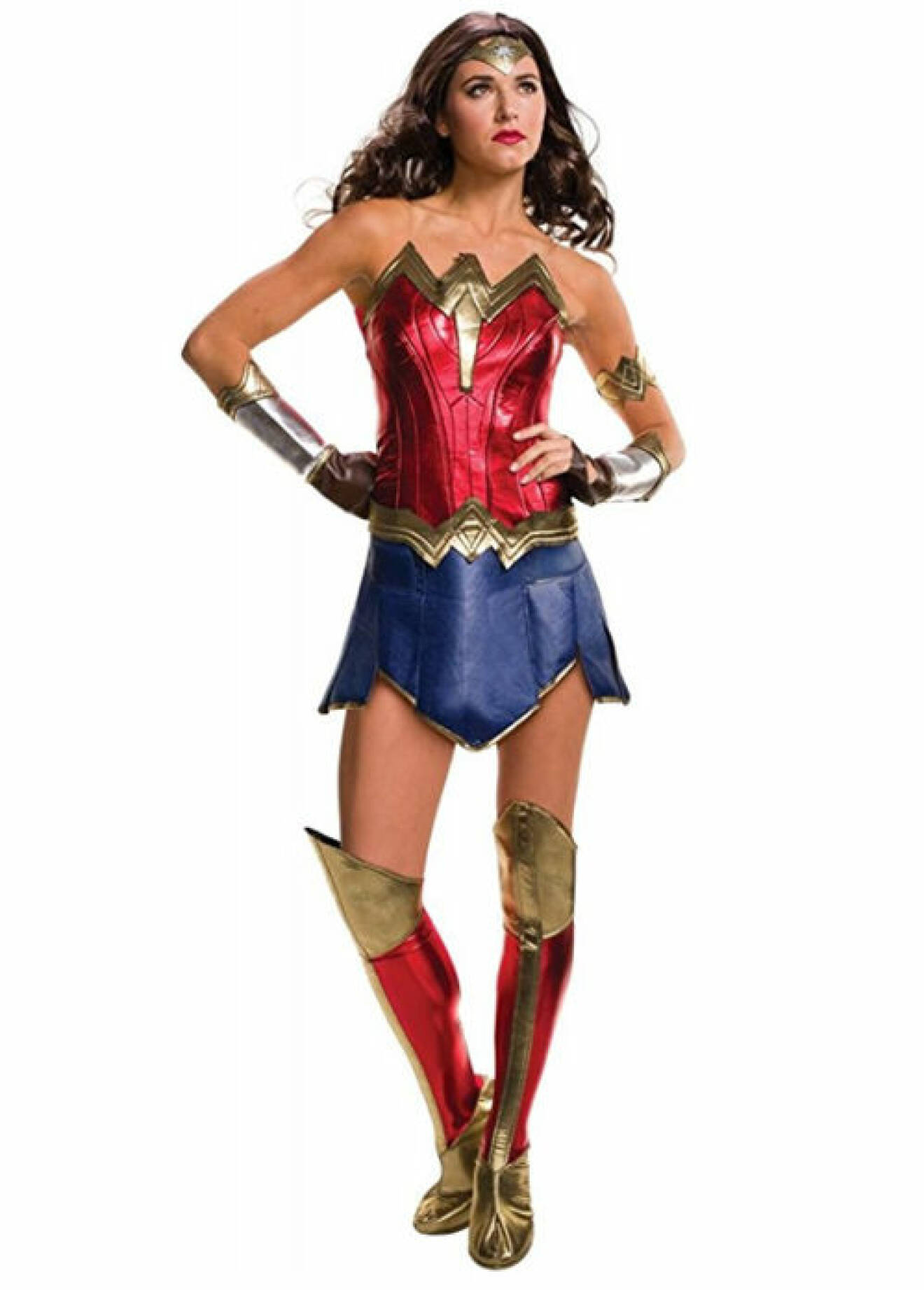 9. Gal Gadot krossade som superhjälte i Wonder woman – filmen som slog rekord efter rekord och hyllades av recensenterna. Kör dräkten här.