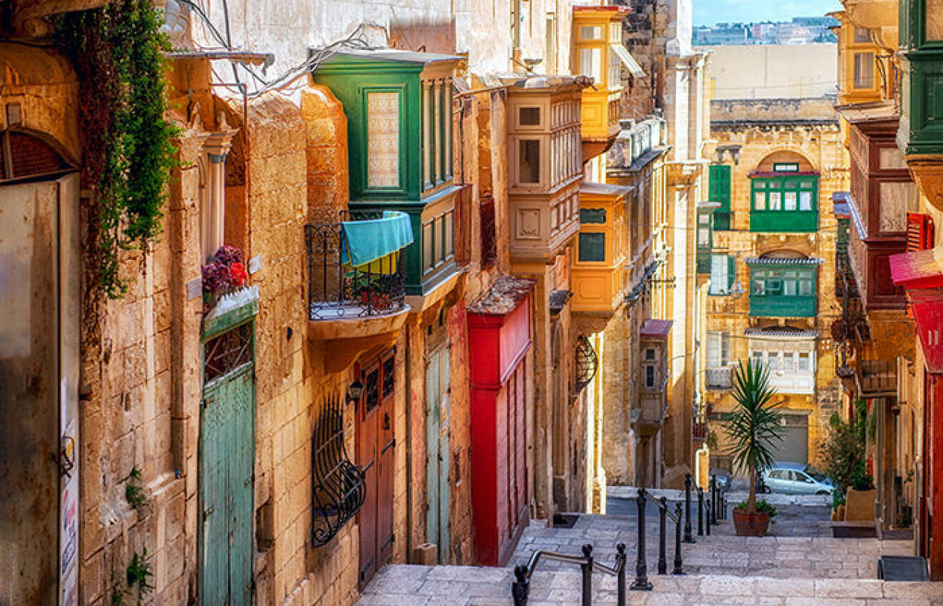 Malta erbjuder sol, stränder och historiska miljöer. 