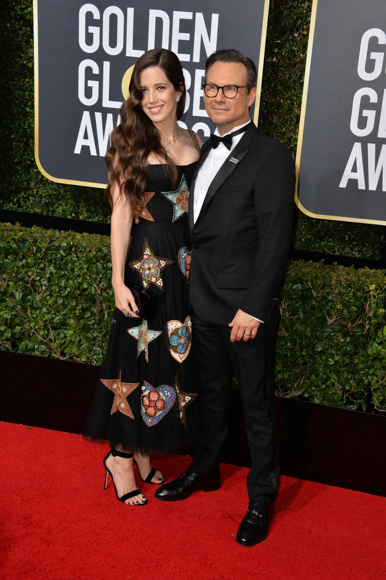 Christian Slater och Brittany Lopez på Golden Globe. 