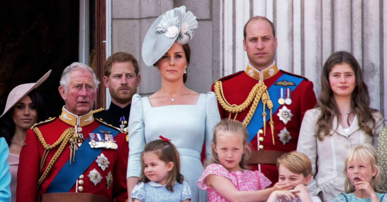 Duchess Kate Middleton och Prins William med alla barn