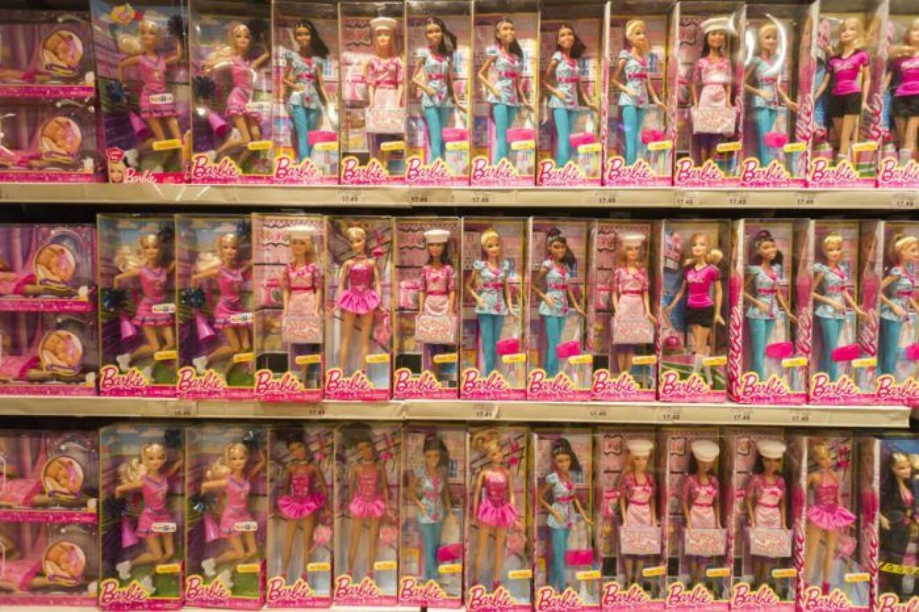 Efterfrågan på barbiedockor har ökat.
