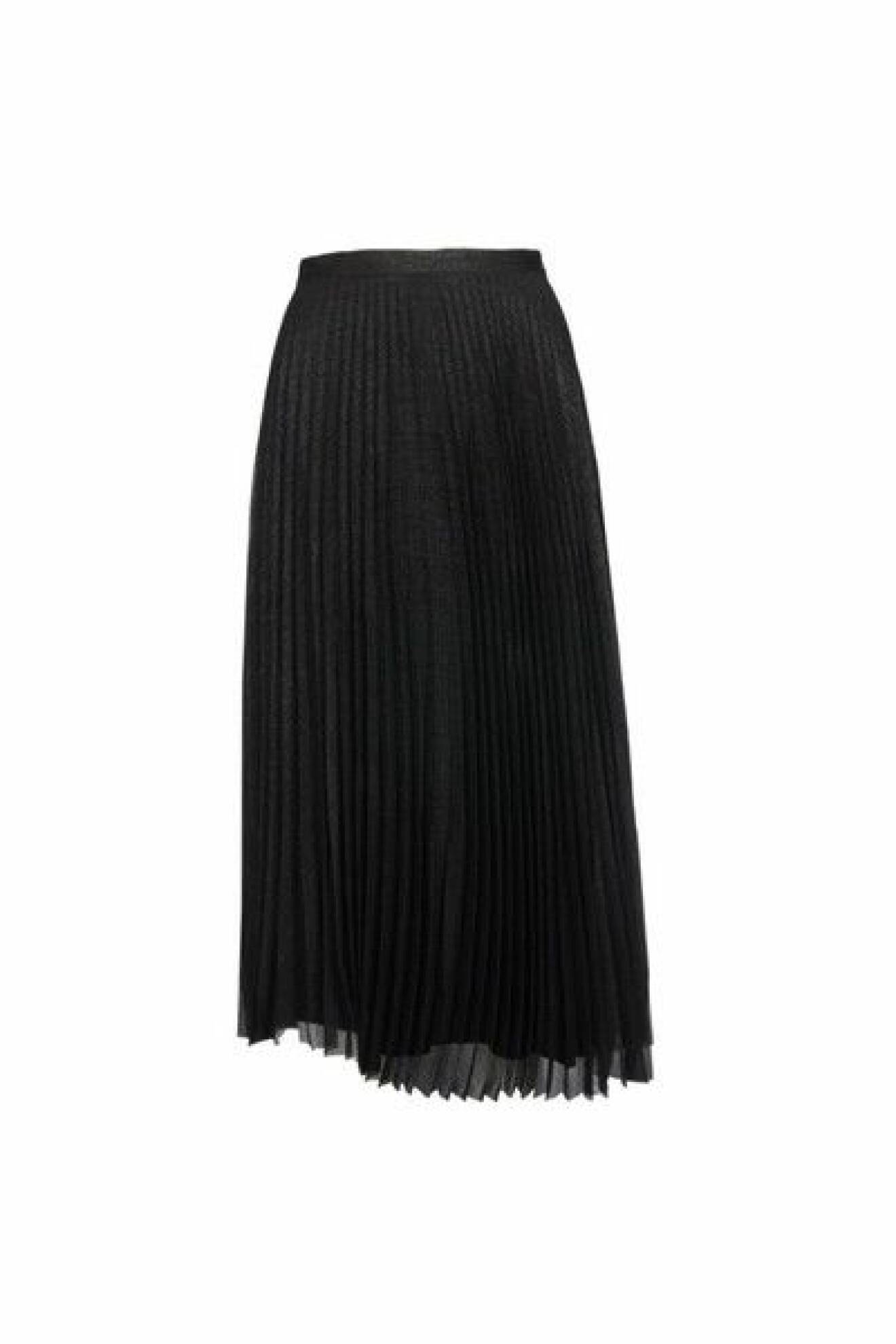 Svart lång kjol med vacker plissering från Anine Bing