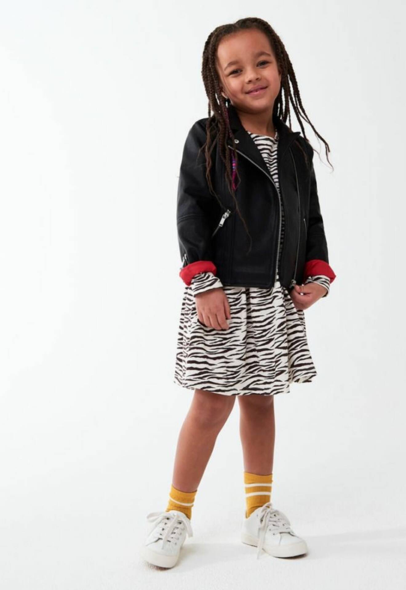 Gina tricot mini barnkollektion klänning