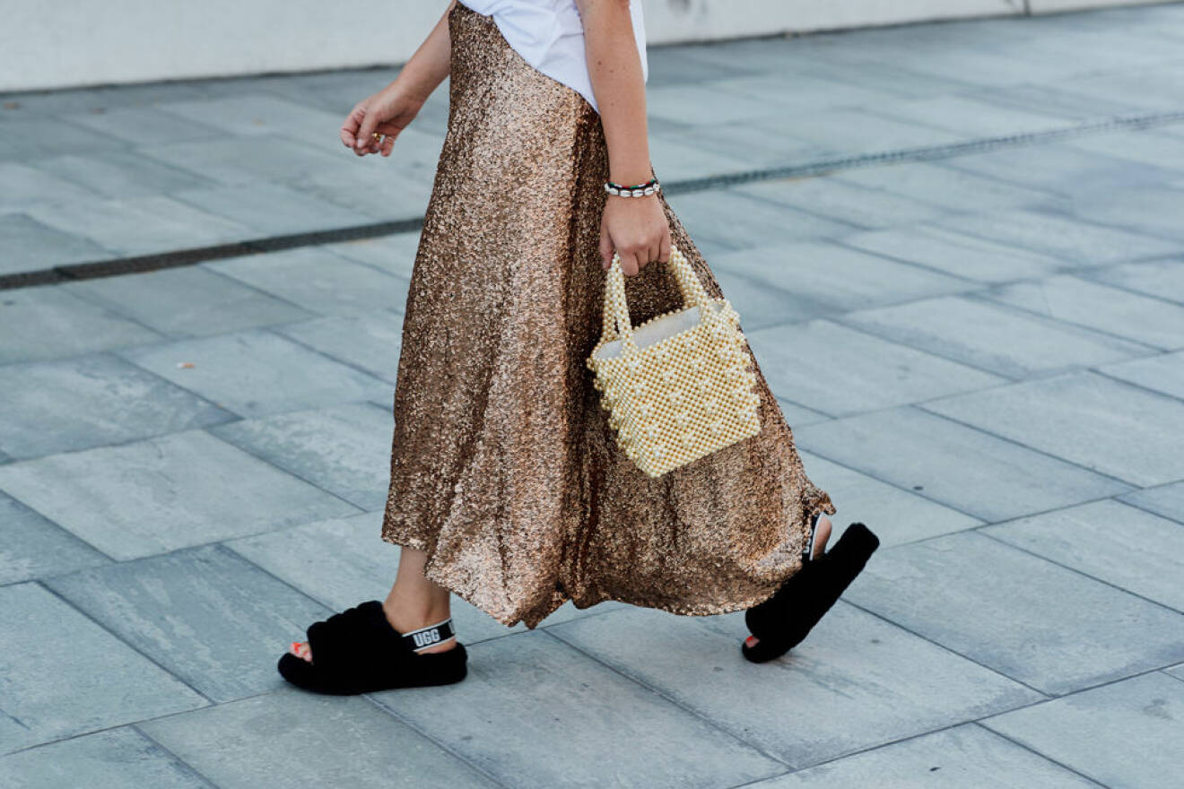 Streetstyle paris modevecka snygga sandaler från dior