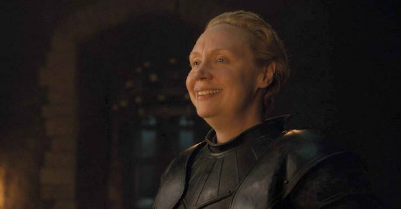 Brienne av Tarth dubbas till riddare i Game of Thrones