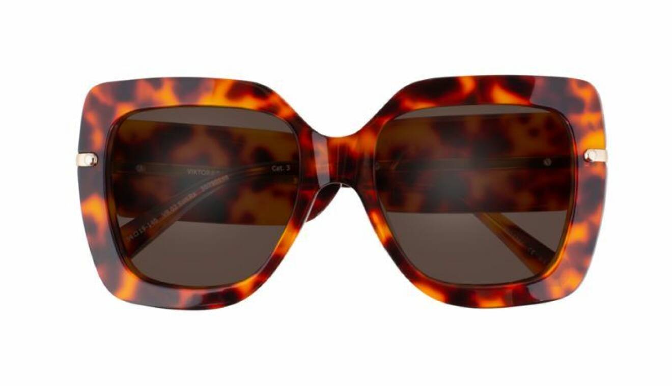 Bruna solglasögon från från Viktor&Rolf x Specsavers 