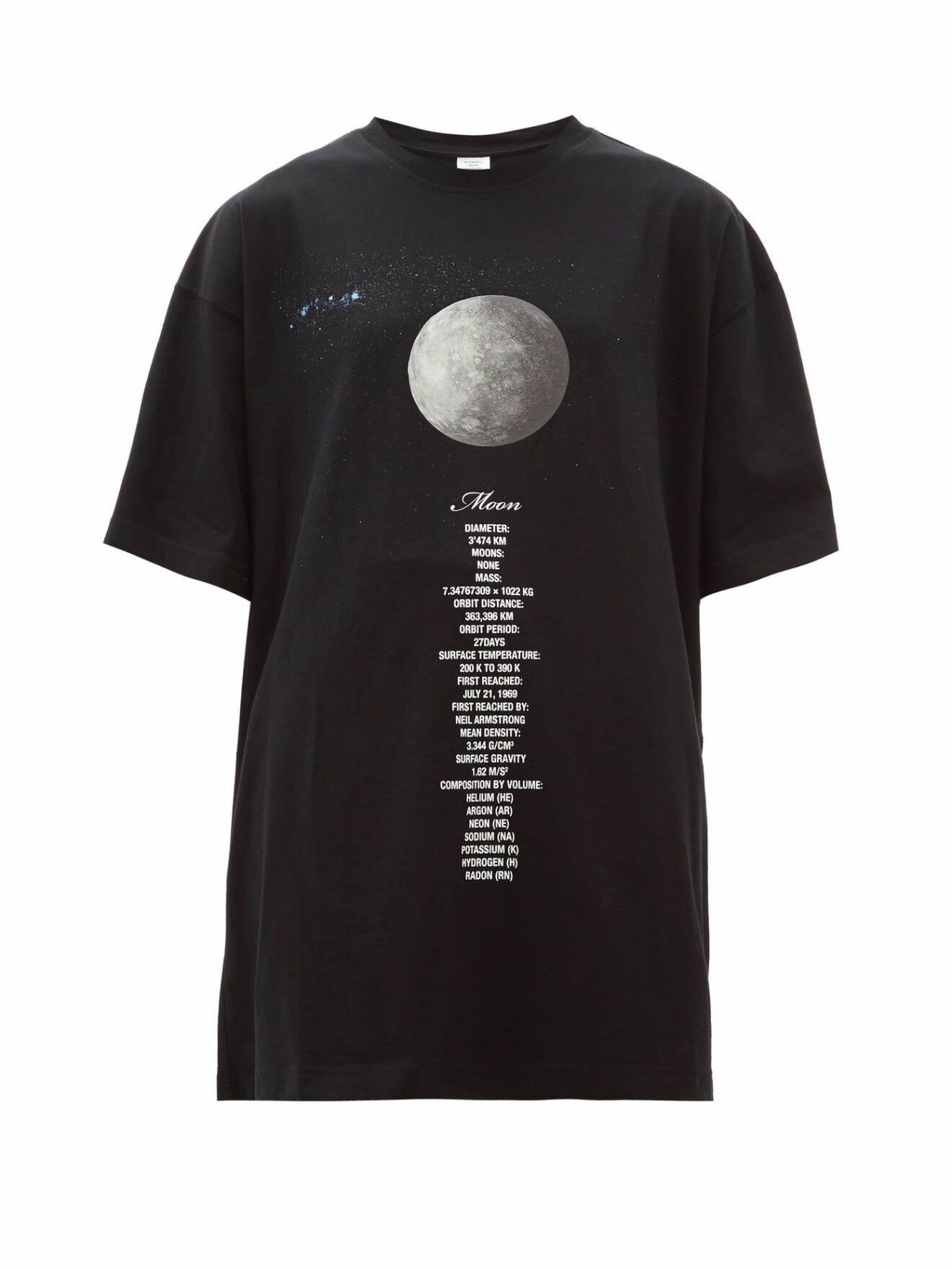 ed T-shirt från Vetements AW19-kollektion med inspiration från månen.