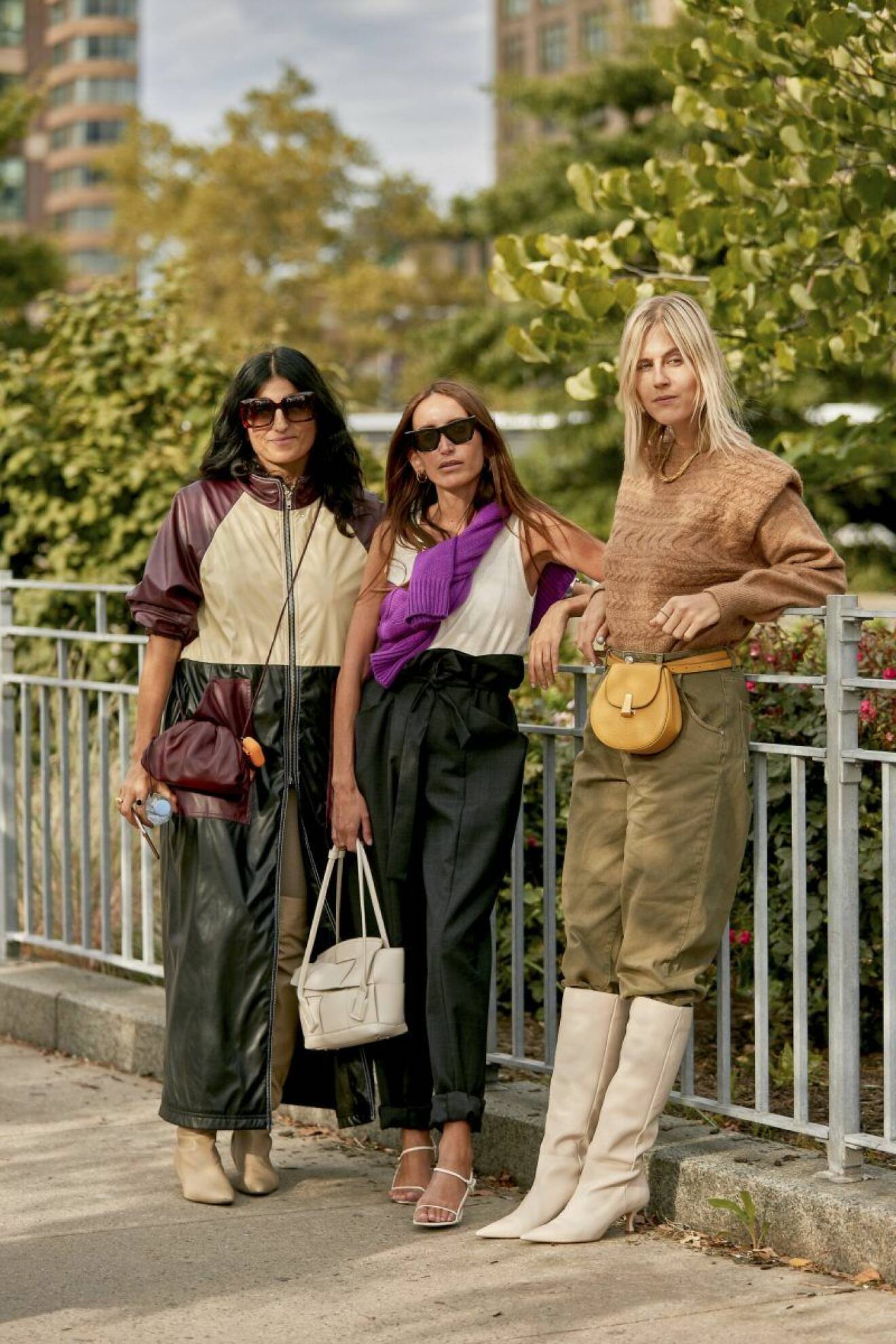New York Fashion Week ss20 streetstyle. Chloé Harrouche och Linda Tol.