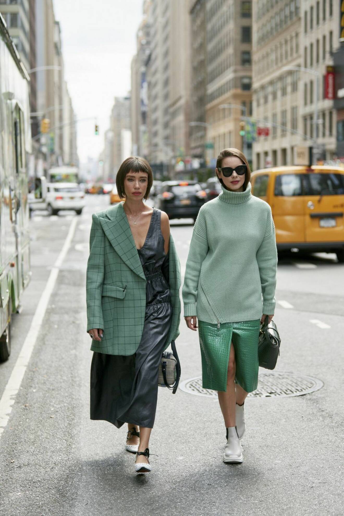 New York Fashion Week ss20 streetstyle. Gröna looks.